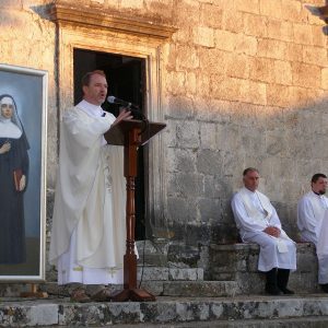 Osmi dan devetnice bl. Marije Propetoga u Blatu – Dan molitve za bračne parove i izlječenje neplodnosti