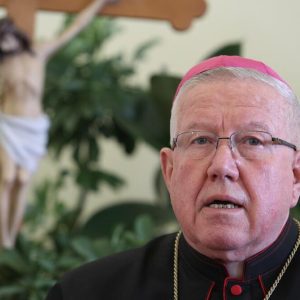 Nadbiskup Stanislav Hočevar