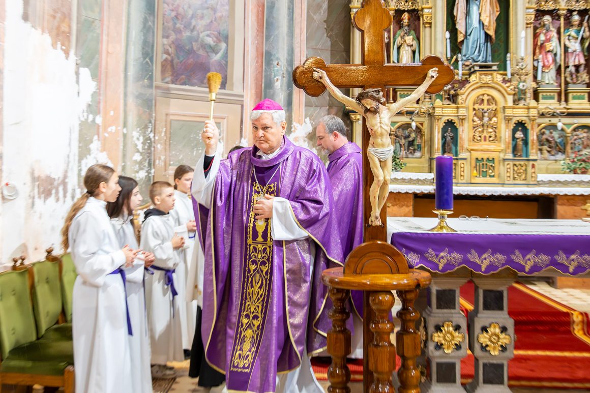 Blagoslovljena crkva sv. Petra apostola u Ivanić-Gradu