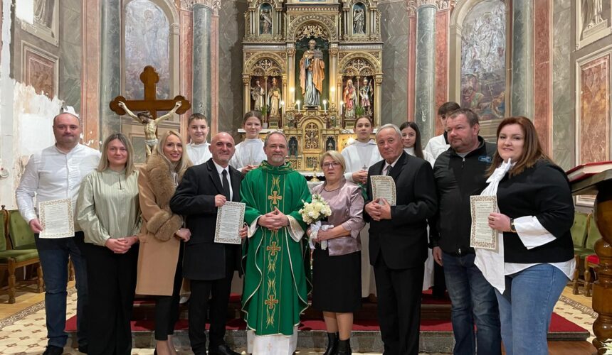 Proslavljen Svjetski dan braka u župi sv. Petra apostola u Ivanić-Gradu