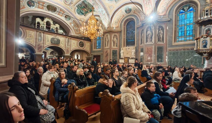 Cvjetnica u župi sv. Petra apostola u Ivanić-Gradu 29. ožujka 2026.