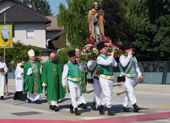WhatsApp Image 2026-06-29 at 14.02.28 (5) Izvještaj s proslave Petrova 2026. – dana zaštitnika župe sv. Petra apostola u Ivanić-Gradu i Grada Ivanić-Grada