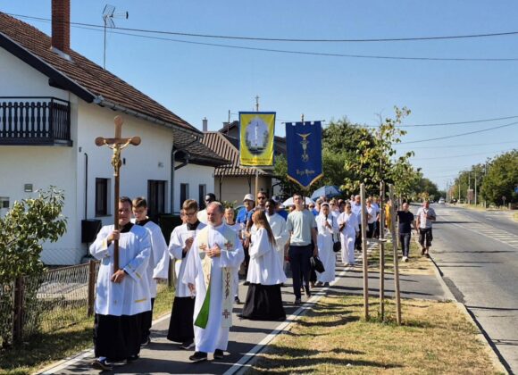 Hodočašće župljana sv. Petra apostola Majci Milosrđa na Veliku Gospu 2026.
